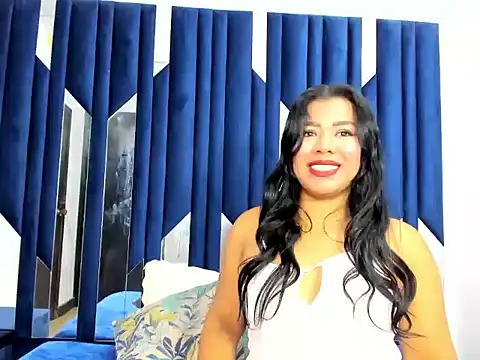 alannaht online show from April 19, 3:57 pm