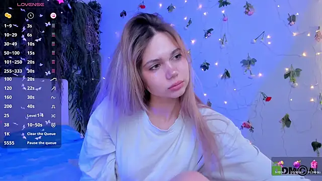 Elvi7z online show from April 10, 4:14 pm