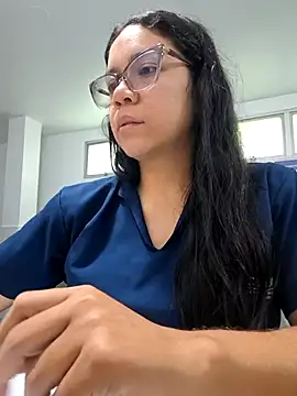 Snapshot of Aila_Phone chatting on May 27, 7:21 pm Aila Phone online show from May 27, 7:21 pm