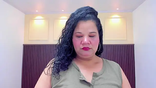 MAYTE1096 online show from April 22, 7:42 pm