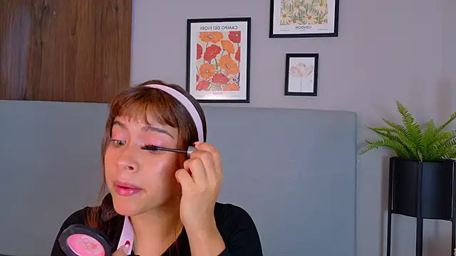 HelenaFoumier online show from March 31, 12:12 am