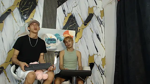 AVENGER GUYS1 online show from March 18, 1:24 pm