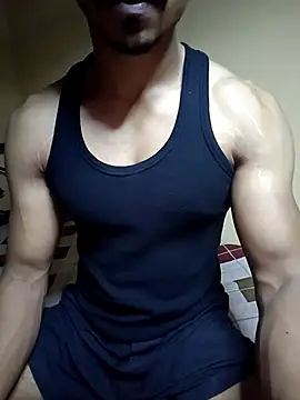 RippedGuy online show from April 12, 11:30 pm