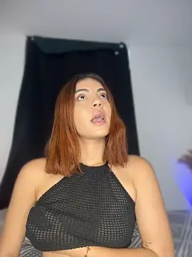 Snapshot of Emily_vega1_ chatting on July 20, 10:23 pm Emily vega1 online show from July 20, 10:23 pm
