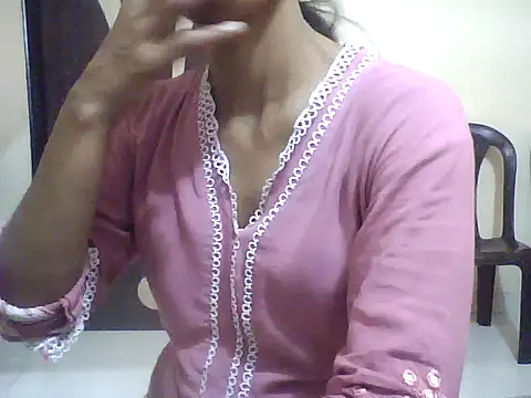 Sonam1186 online show from May 6, 12:20 pm