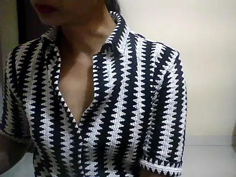 Sonam1186 online show from May 7, 2:53 pm