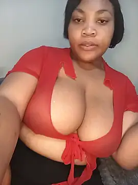 Snapshot of BeverlyQueen15 chatting on June 3, 3:17 pm BeverlyQueen15 online show from June 3, 3:17 pm