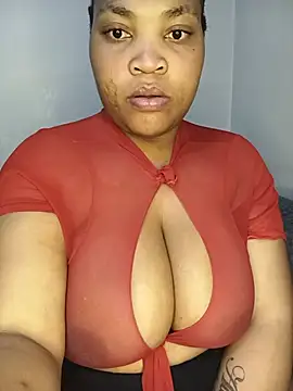 BeverlyQueen15 online show from June 24, 6:50 pm