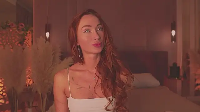 SerenaWest  online show from April 9, 8:48 pm