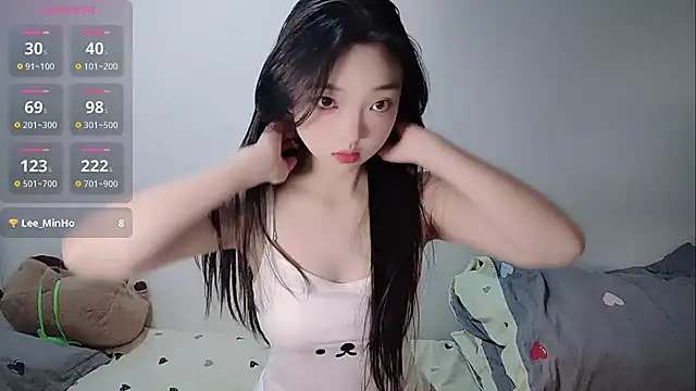 oblakitty  online show from April 2, 1:02 am