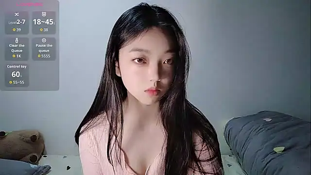 oblakitty  online show from April 1, 12:13 am