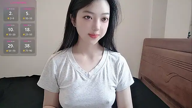 Snapshot of oblakitty_ chatting on May 2, 12:38 am oblakitty online show from May 2, 12:38 am