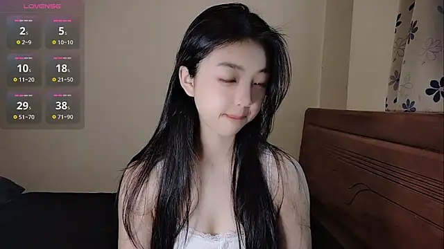 oblakitty  online show from April 6, 12:39 am
