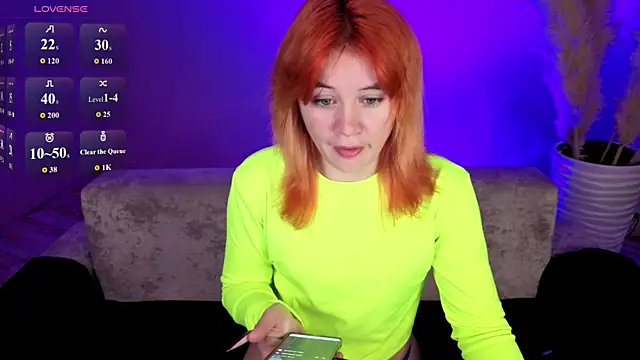 ElizabethRedWings online show from June 19, 1:55 am