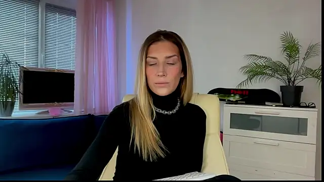 come here baby online show from March 30, 8:16 am
