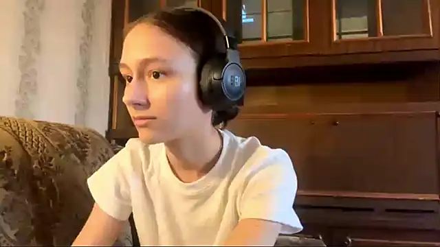 SardonicEpiphyte online show from March 19, 1:33 pm