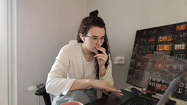 LaritaTocchio online show from March 29, 7:21 am