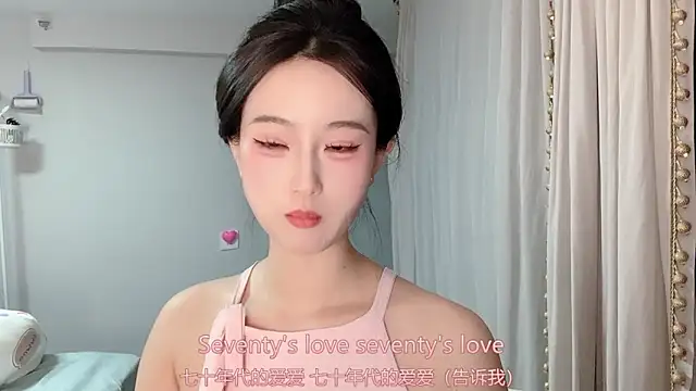 Snapshot of 1X-yiyi chatting on March 30, 12:28 pm 1X-yiyi online show from March 30, 12:28 pm