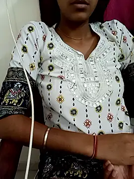 aushi rajput online show from May 2, 3:45 am