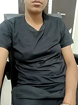 aushi rajput online show from April 1, 9:01 pm