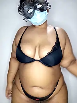whitechubby07 online show from April 22, 4:03 pm