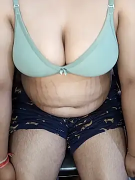 INDIE GURL online show from March 21, 4:44 pm