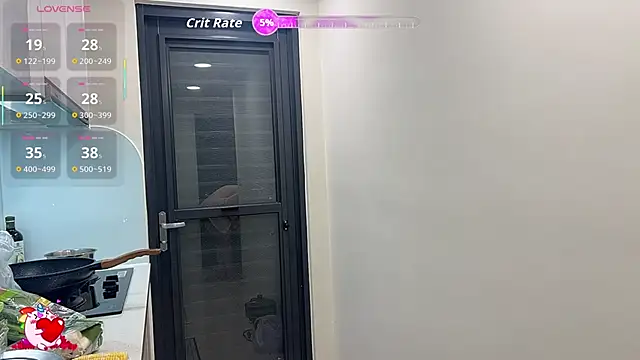 Mollyhappy1769 online show from April 14, 11:15 am