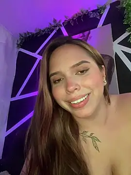 lunacandy 0 online show from July 9, 1:28 am