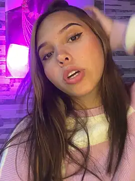 lunacandy 0 online show from June 12, 2:31 am