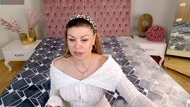 Eloises online show from March 29, 6:37 am