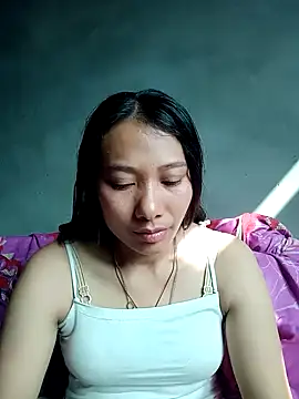 Leiley 98 online show from March 31, 8:27 am