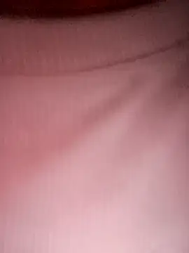 Snapshot of Leiley_98 chatting on July 15, 10:39 pm Leiley 98 online show from July 15, 10:39 pm