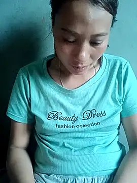 Snapshot of Leiley_98 chatting on July 15, 3:13 am Leiley 98 online show from July 15, 3:13 am