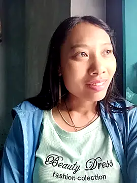 Leiley 98 online show from April 19, 1:06 am