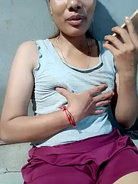 Snapshot of Leiley_98 chatting on July 1, 12:55 am Leiley 98 online show from July 1, 12:55 am