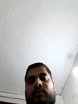 shubham19988 online show from March 18, 4:15 am