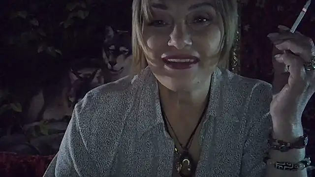 Lia Rayss online show from April 26, 7:22 pm