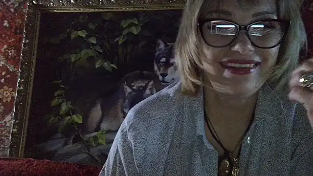Lia Rayss online show from May 3, 7:39 pm