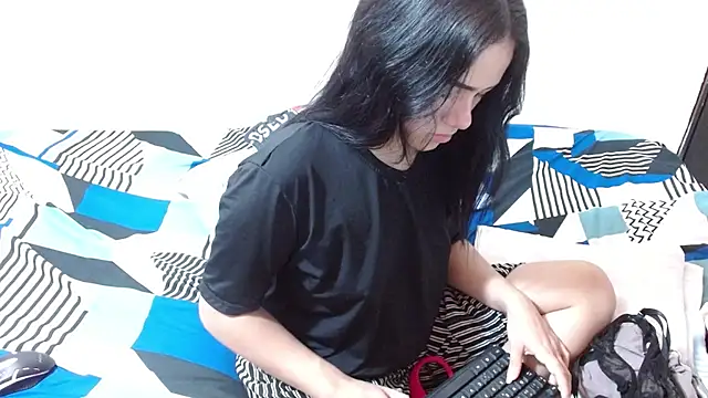 lina seduce online show from July 14, 12:10 am