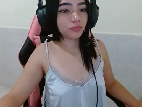 lina seduce online show from March 17, 4:04 am