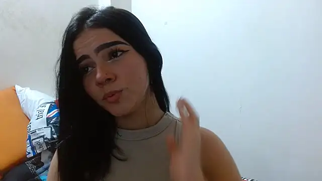 Snapshot of lina_seduce chatting on June 1, 1:50 am lina seduce online show from June 1, 1:50 am