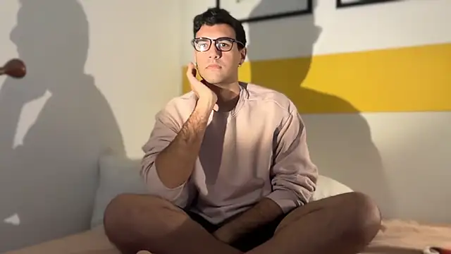 Snapshot of oceanboi chatting on March 16, 12:20 pm oceanboi online show from March 16, 12:20 pm