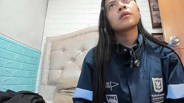 LITTLE-NESSA online show from April 10, 12:45 pm