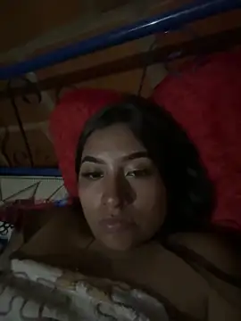 yuliana056 online show from May 25, 3:06 am
