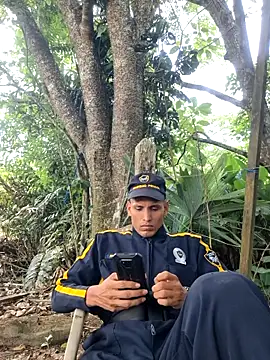 Snapshot of Flaco28king chatting on June 1, 1:44 pm Flaco28king online show from June 1, 1:44 pm