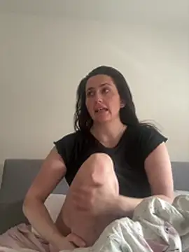 Siren  xxx online show from April 14, 6:40 am