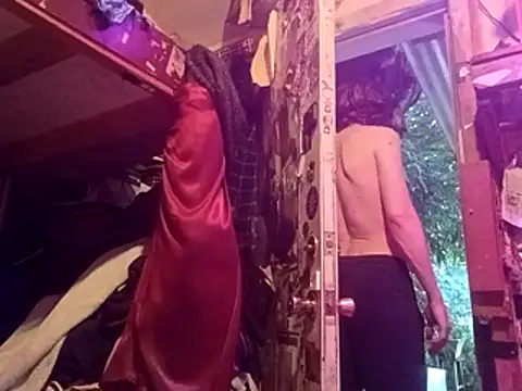 nearby causual online show from June 24, 3:49 am