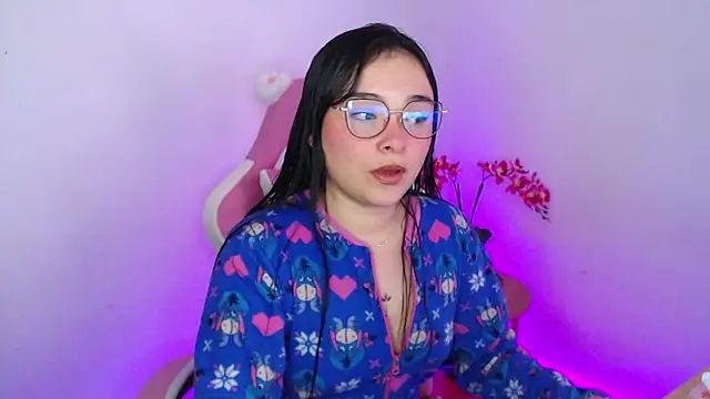 Snapshot of Nahia_Brm chatting on July 24, 4:14 pm Nahia Brm online show from July 24, 4:14 pm