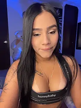 AlisonBeltran1 online show from June 17, 5:40 am