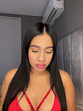 AlisonBeltran1 online show from July 4, 6:20 am